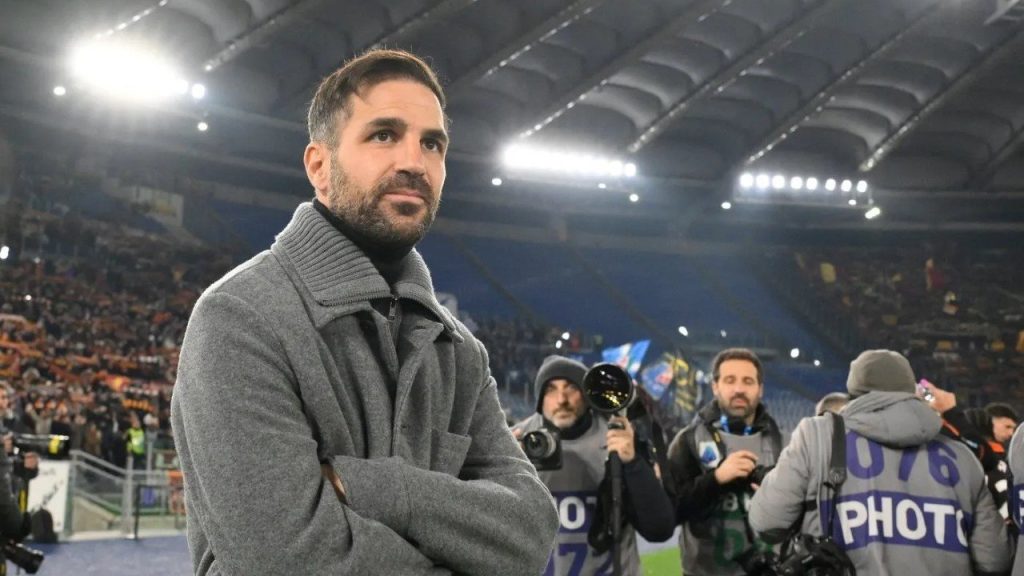 Cesc Fabregas Murka, Sarankan Alvaro Morata Ganti Karier Usai Dapat Kartu Merah di Como