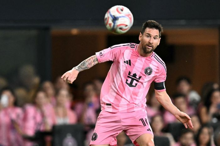 Messi Nyaris Cetak Gol Paling Susah di Dunia, tapi Malah Sial